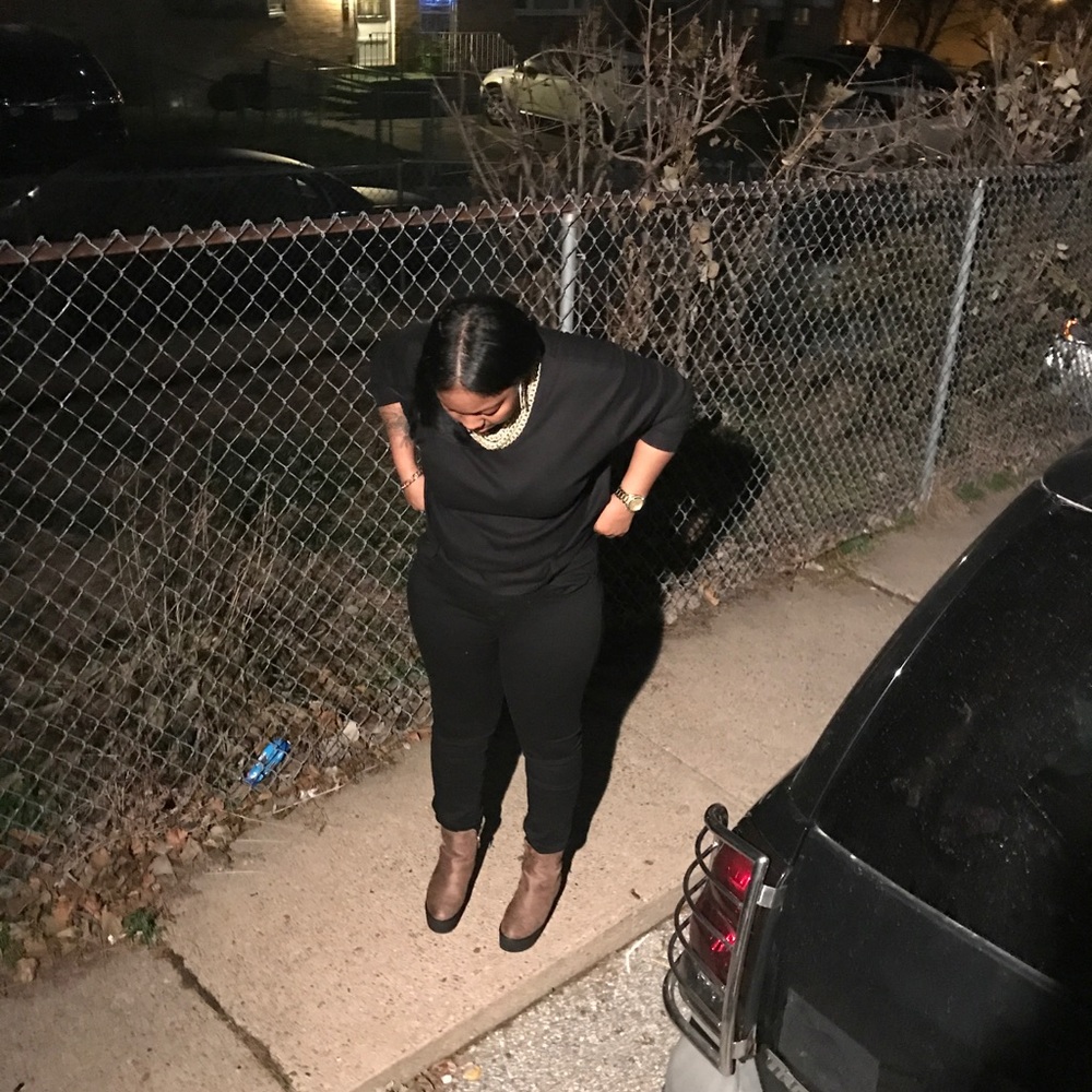 Meet your Posher, Charlene